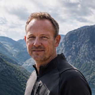 Lars Hansen, Norway tour specialist